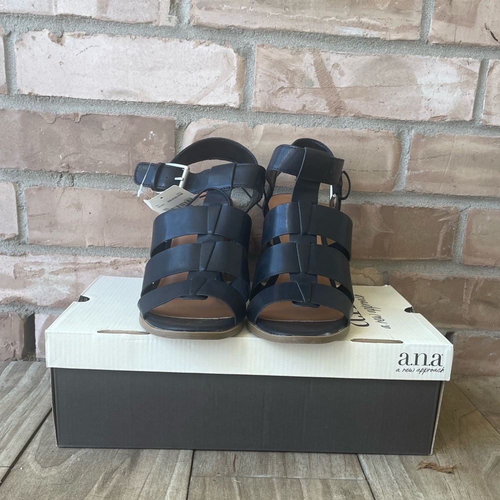 a.n.a Women’s Mernie Heels Black Size: 11M